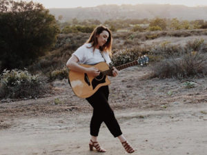 Lauren, Singer/Guitarist